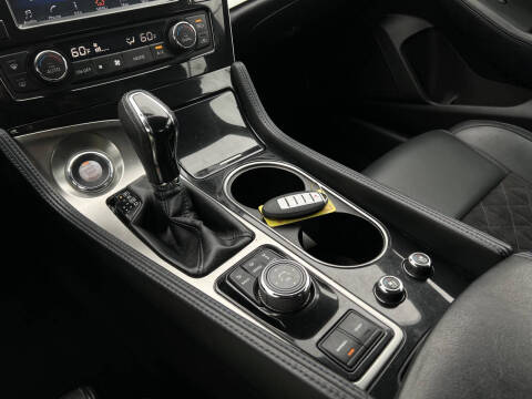 2017 Nissan Maxima 3.5 SR