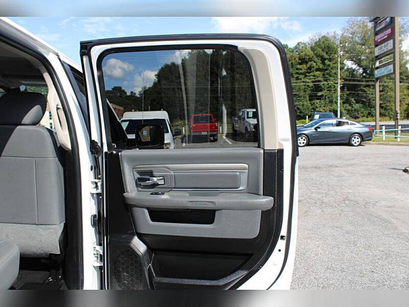 2020 RAM 1500 Classic SLT