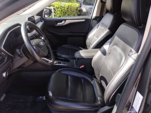 2020 Ford Escape SEL