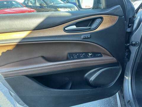 2019 Alfa Romeo Stelvio Ti Lusso