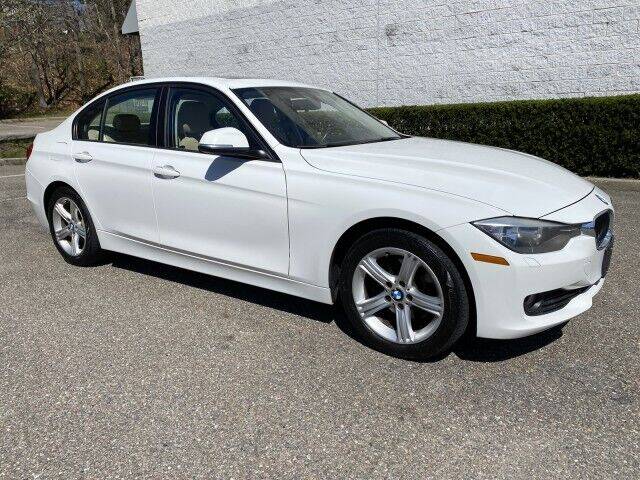 2013 BMW 3 Series for sale at Select Auto in Smithtown NY