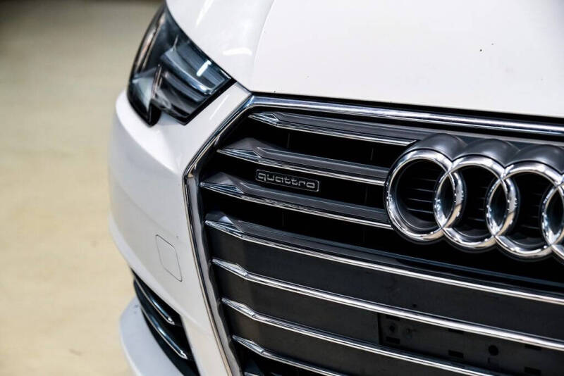 2017 Audi A4 2.0T quattro Premium