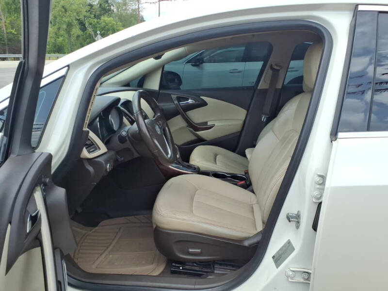 2014 Buick Verano Leather Group