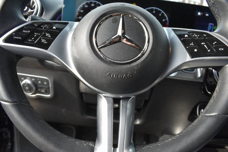 2025 Mercedes-Benz GLB GLB 250