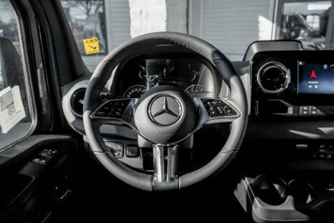 2025 Mercedes-Benz Sprinter