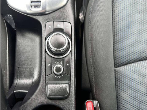 2017 Toyota Yaris iA