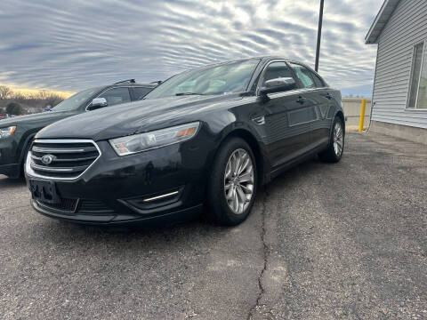 2013 Ford Taurus for sale at Hutchinson Auto Sales in Hutchinson MN