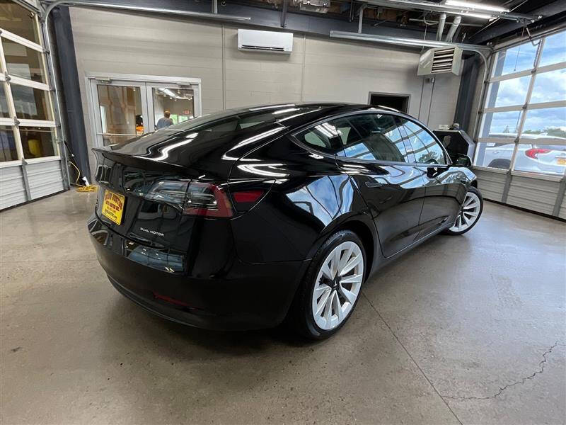 2022 Tesla Model 3 Long Range
