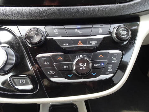 2018 Chrysler Pacifica Touring Plus