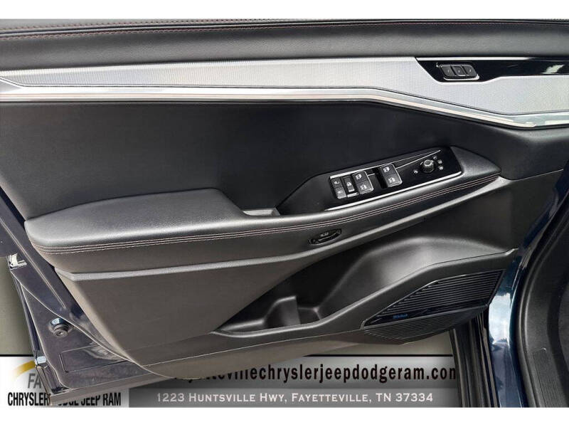 2024 Jeep Wagoneer S Launch Edition