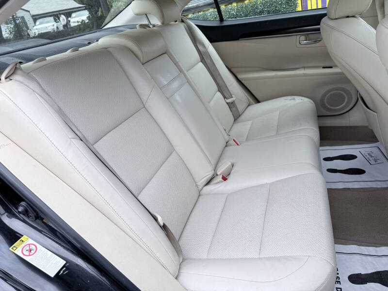 2013 Lexus ES 350
