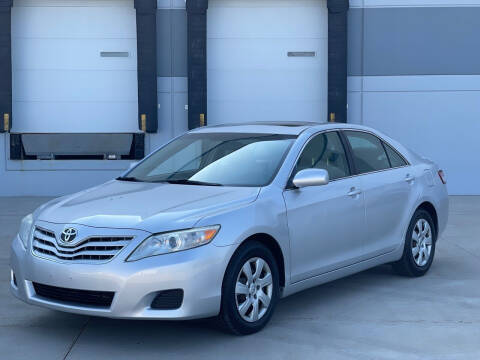 2011 Toyota Camry for sale at Clutch Motors in Lake Bluff IL