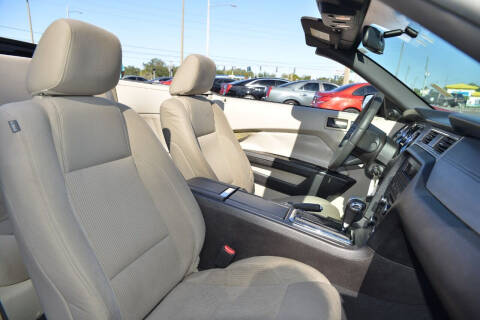 2010 Ford Mustang V6 Premium