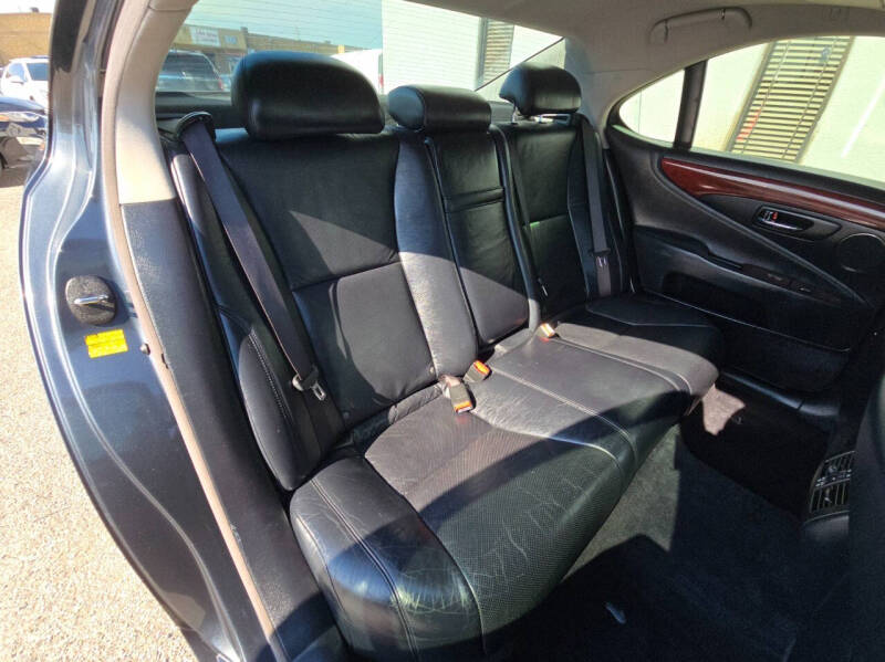 2010 Lexus LS 460