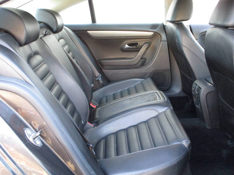 2010 Volkswagen CC Sport