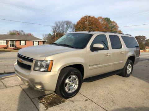 2007 Chevrolet Suburban for sale at E Motors LLC in Anderson SC