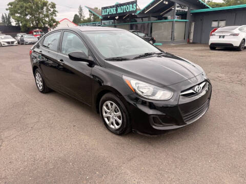2013 Hyundai Accent GLS