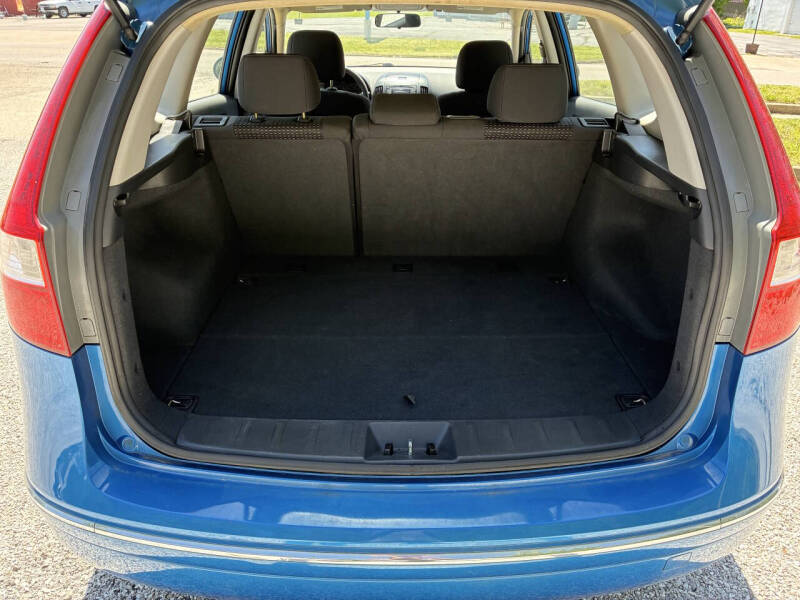 2011 Hyundai Elantra Touring GLS