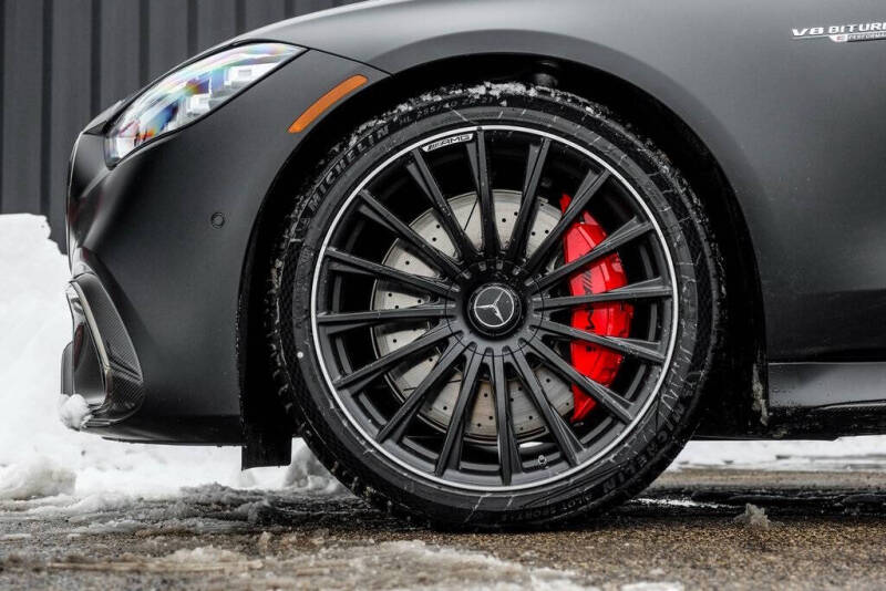 2026 Mercedes-Benz S-Class AMG S 63 E Performance