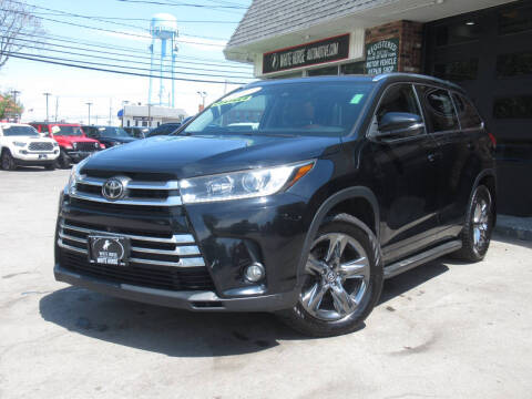 2017 Toyota Highlander