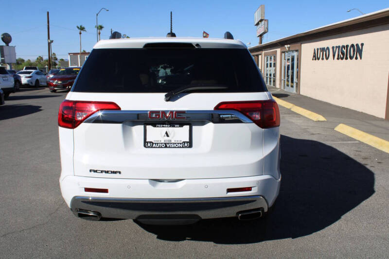 2019 GMC Acadia Denali