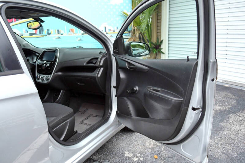 2016 Chevrolet Spark LS Manual