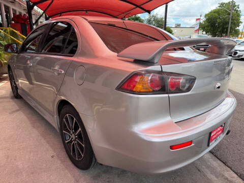 2017 Mitsubishi Lancer ES