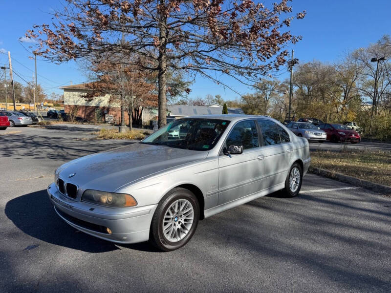 2003 BMW 5 Series 530i