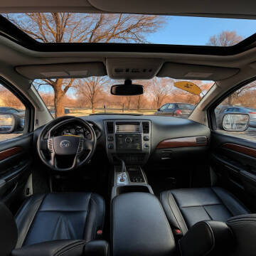 2013 Nissan Armada Platinum