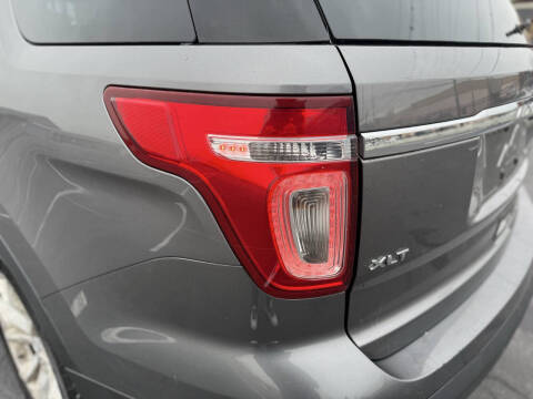 2012 Ford Explorer XLT