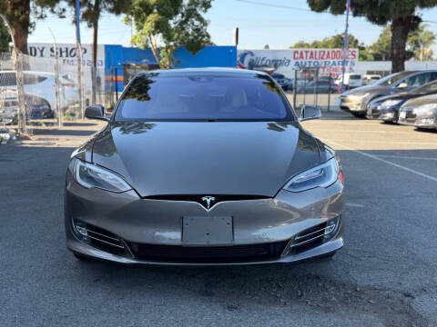 2016 Tesla Model S 90D