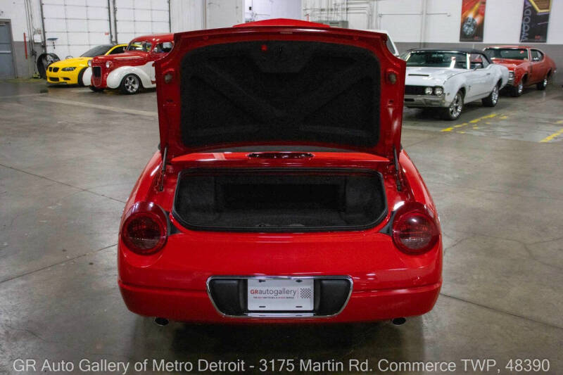 2002 Ford Thunderbird Deluxe