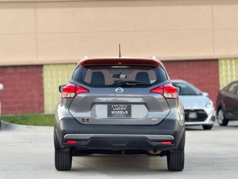 2019 Nissan Kicks