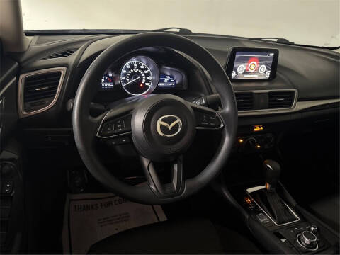 2018 Mazda MAZDA3 Sport