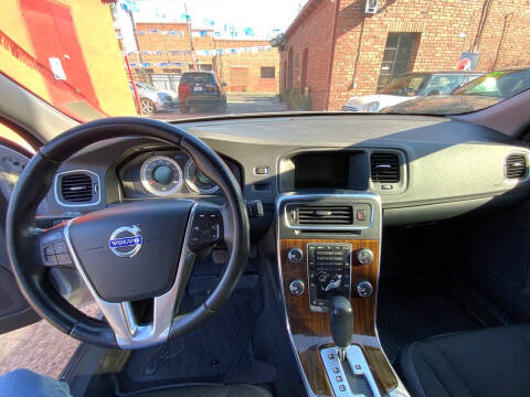 2012 Volvo S60 T5
