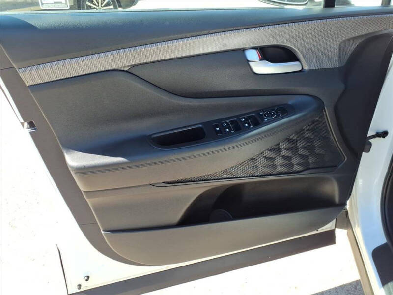 2020 Hyundai Santa Fe SE