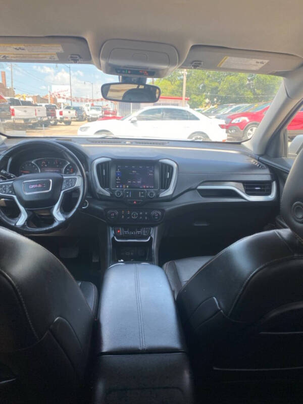 2021 GMC Terrain SLT