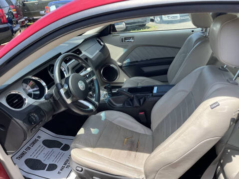 2010 Ford Mustang V6 Premium