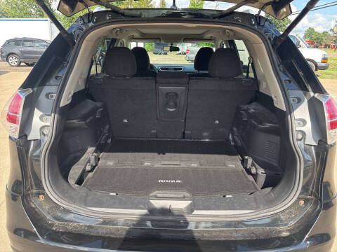 2016 Nissan Rogue SV
