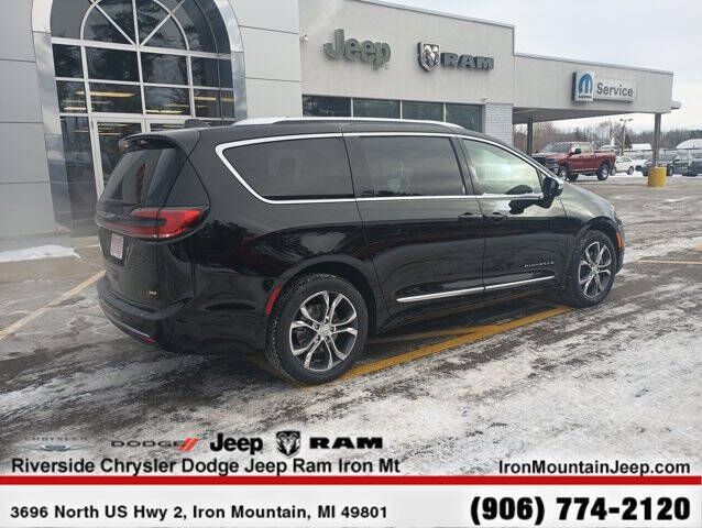 2026 Chrysler Pacifica Pinnacle
