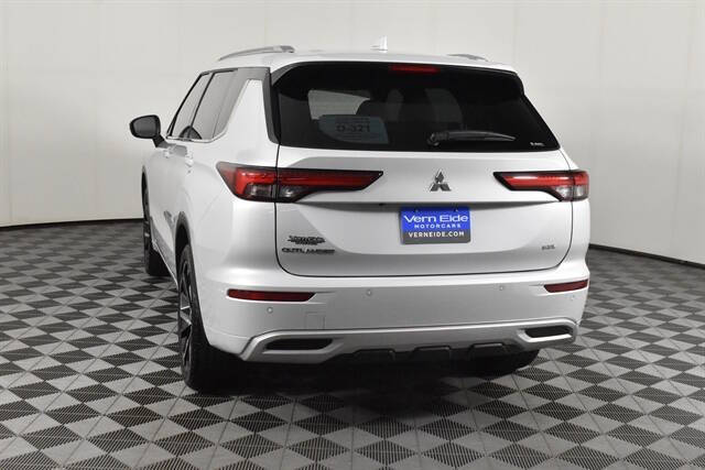 2023 Mitsubishi Outlander SEL