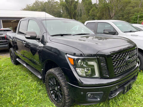 2019 Nissan Titan for sale at Rodeo City Resale in Gerry NY