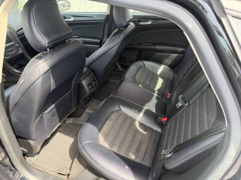 2018 Ford Fusion SE