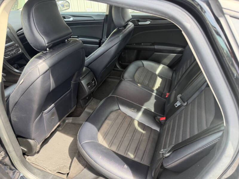 2018 Ford Fusion SE