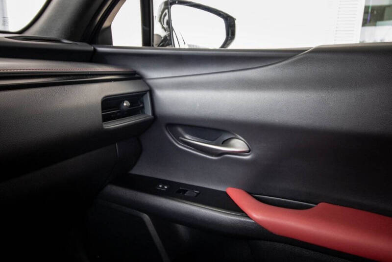 2019 Lexus UX 200 F SPORT