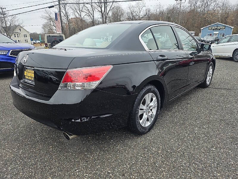 2009 Honda Accord LX-P photo 6