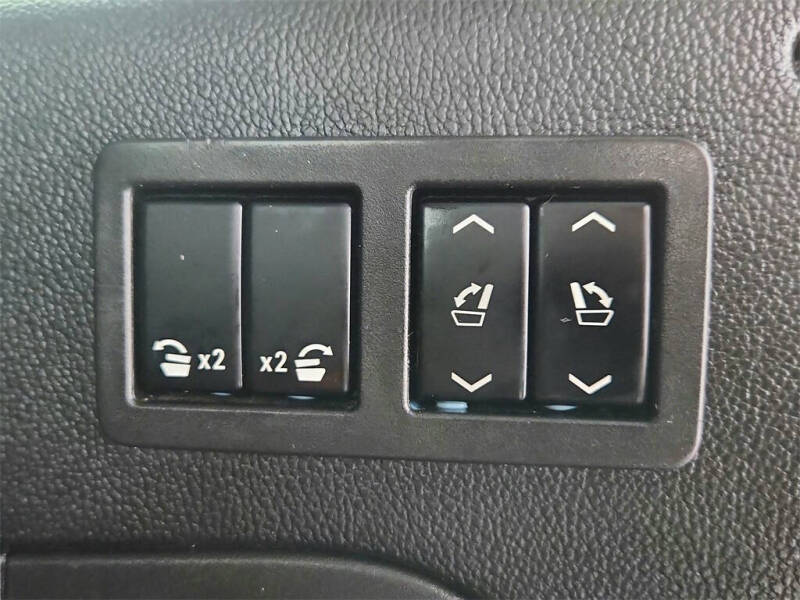 2017 GMC Yukon XL SLT