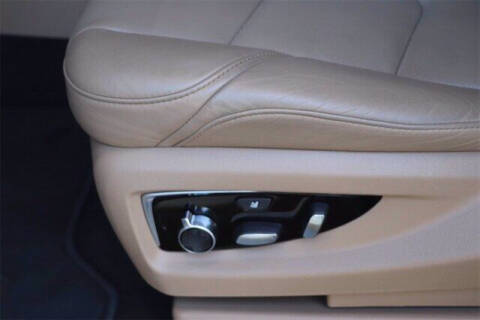 2019 Cadillac Escalade Platinum