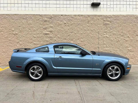 2005 Ford Mustang