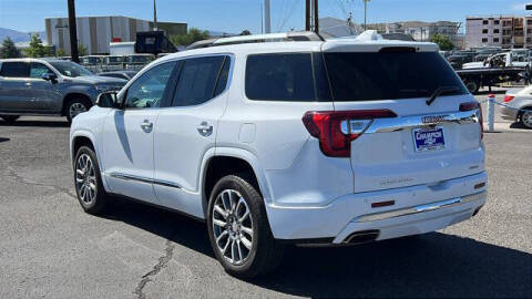 2023 GMC Acadia Denali